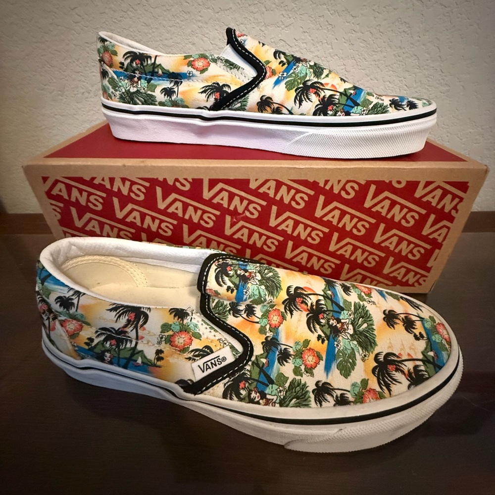 Vans Aloha Classic Slip-Ons